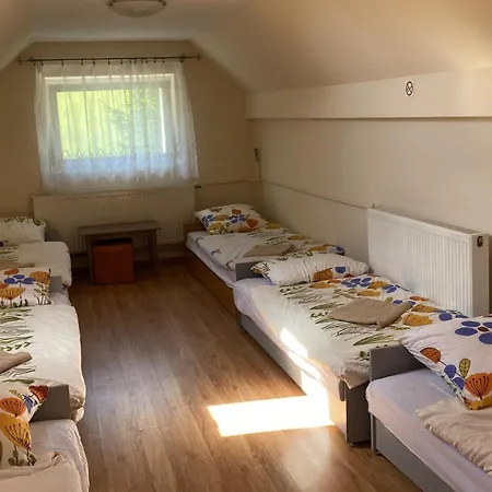Nad Potokiem 